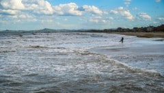 Strand Rimini an der Adriaküste (Bild: APA/AFP/Vincenzo PINTO)