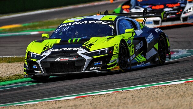 Valentino Rossi im Audi mit der Nummer 46 (Bild: AFP/STRINGER)