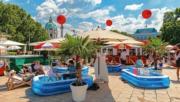 Kreative Wasserspiele sollen für Abkühlung sorgen (Bild: Wiener Linien)