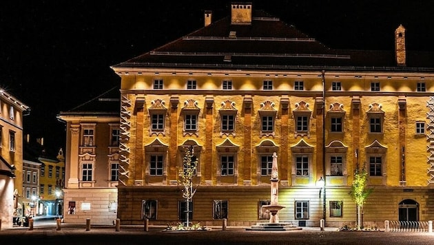 Sparpotenzial: Beleuchtete Türme, Brunnen, Fassaden. (Bild: Franz Huditz)