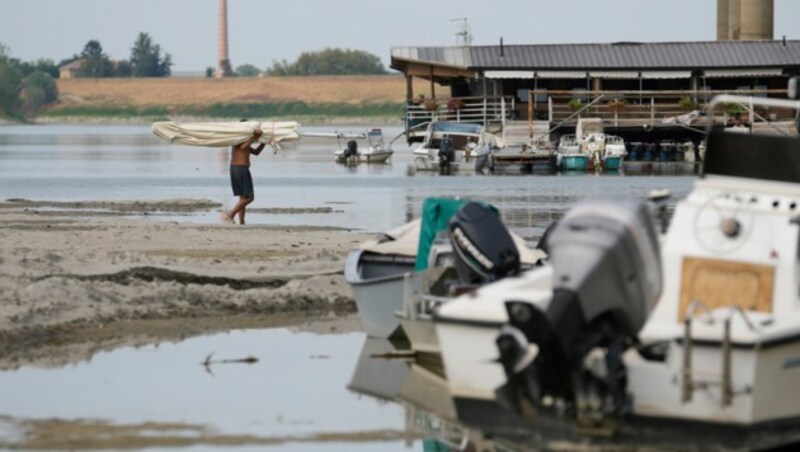 Dürre in Ficarolo am Fluss Po (Bild: Associated Press)