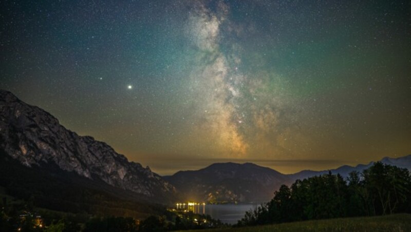 Im Sternenpark Attersee-Traunsee bemüht man sich, den Nachthimmel wieder erlebbar zu machen. (Bild: Peter Oberransmayr)