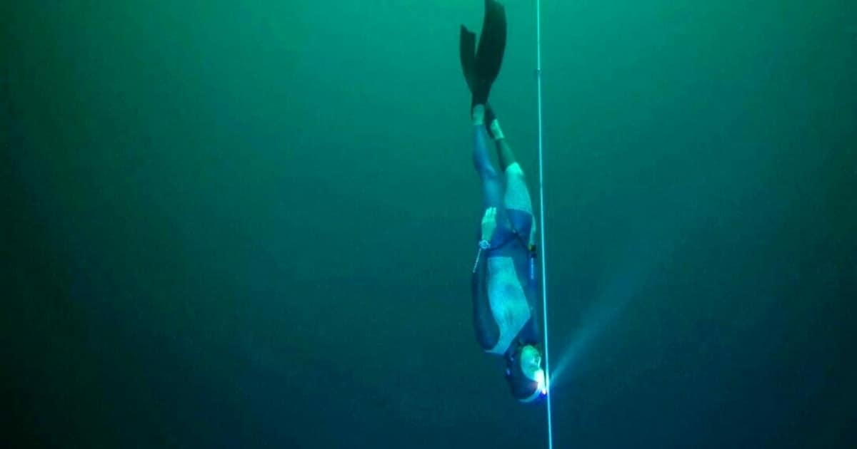 French Free Diver Breaks World Record