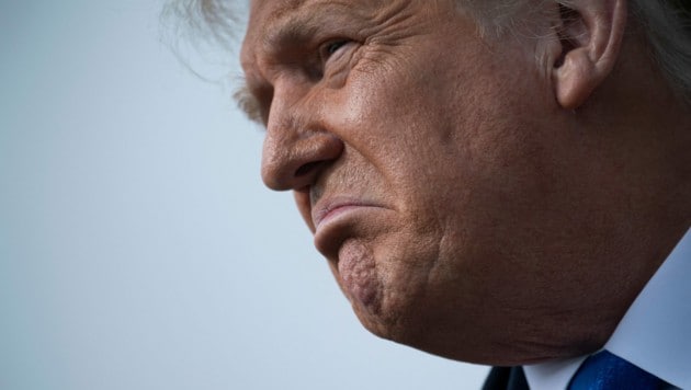 Erste kolportierte Details zur Hausdurchsuchung bei Trump zeichnen ein verheerendes Bild. (Bild: AFP/Olivier Douliery)