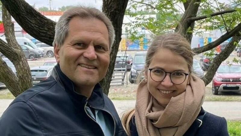 Franz (55) und Nicole (26) Unterauer zwanzig Jahre nach der Flut. (Bild: zVg)