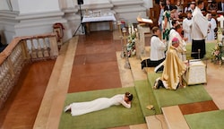 „Braut Jesu“, das ist das Selbsverständnis der 31-Jährigen, die am Montag zur ewigen Jungfrau geweiht wurde. (Bild: Tschepp Markus)