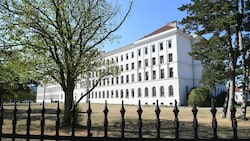 Das Erstaufnahmezentrum in Traiskirchen (Bild: P. Huber)