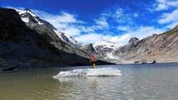 Keine Südseeinsel: Josef Köberl im Gletschersee (Bild: privat)