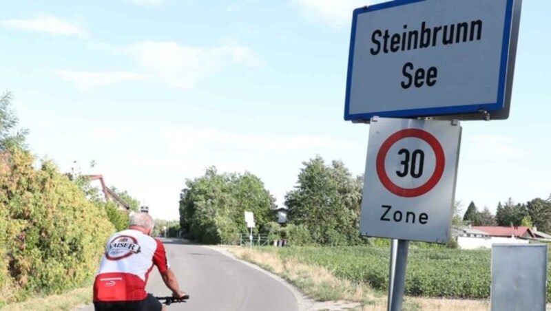 Seit fünf Jahren fährt Hans Guggenberger Steinbrunn an, wo der 63-Jährige am See ein Mobilheim besitzt. (Bild: Judt Reinhard)