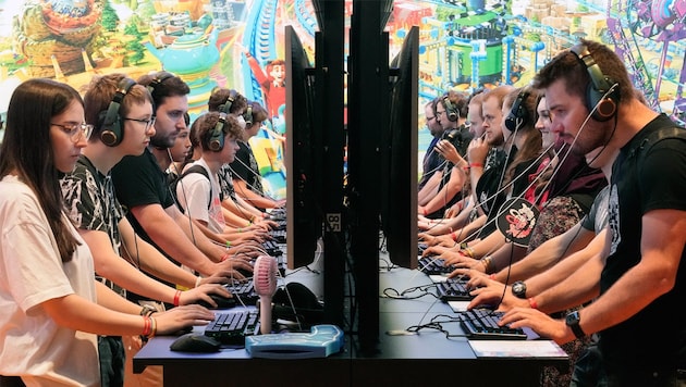 Mehr als 1400 Aussteller aus 64 Ländern präsentieren auf der diesjährigen Gamescom ihre Neuheiten. (Bild: ASSOCIATED PRESS)