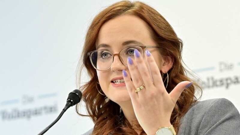 ÖVP-Generalsekretärin Laura Sachslehner (Bild: APA/HANS PUNZ)