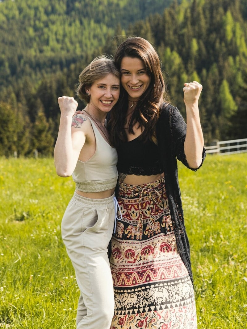 Rebecca Rapp und Sonja Plöchl ziehen ins „Forsthaus Rampensau“ (Bild: Aaron Jiang Photography)