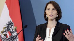 Europaministerin Karoline Edtstadler (ÖVP) (Bild: APA/BKA/ANDY WENZEL)