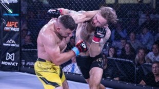 Bei MMA-Kämpfen fliegen nicht nur die Fäuste.