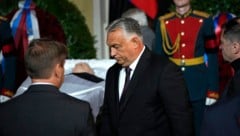 Ungarns Premier Viktor Orban beim Begräbnis von Michail Gorbatschow (Bild: AFP)