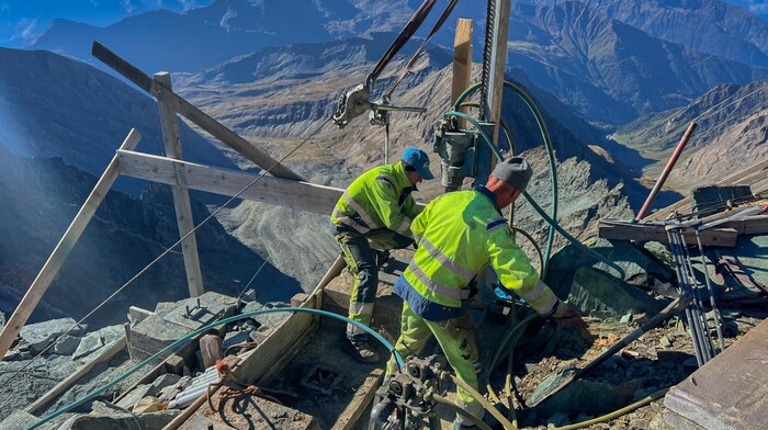 Schau an, beim vorherigen Bild war ja sogar einer.