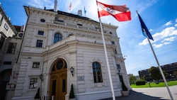 Die Amtsräume des Bundespräsidenten im Leopoldinischen Trakt der Wiener Hofburg (Bild: APA/GEORG HOCHMUTH)