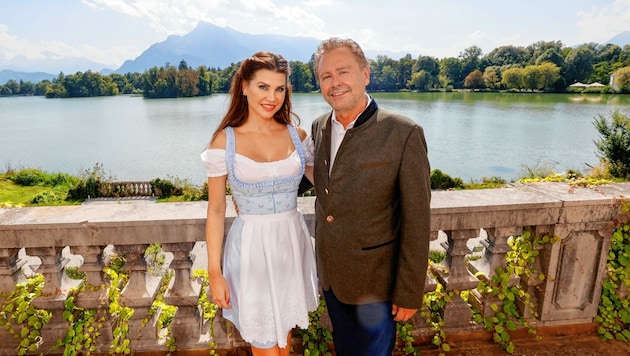 Das „Krone“-Fotoshooting mit dem Power-Couple Leona König und Alexander Wrabetz fand auf Schloss Leopoldskron, der „Wiege der Salzburger Festspiele“, statt. (Bild: Markus Tschepp)