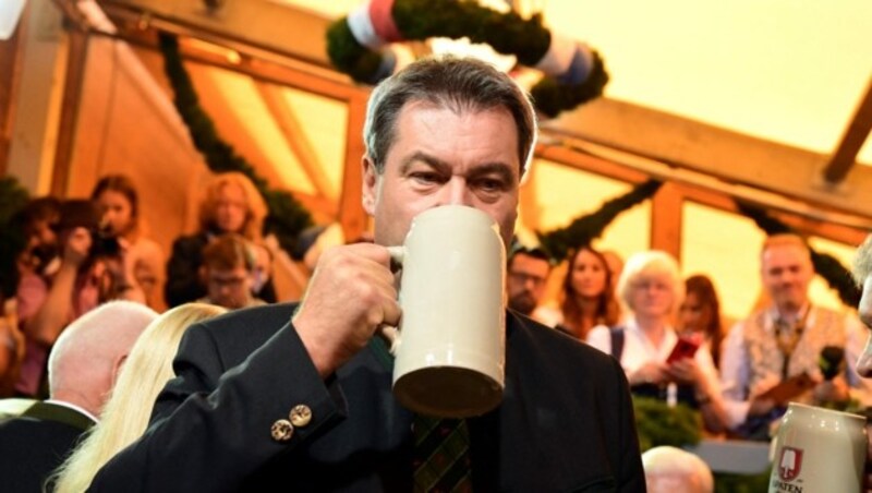 Markus Söder beim Oktoberfest 2018 (Bild: Peter Kneffel / DPA / AFP)