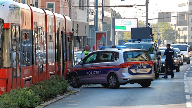 Der Unfall ereignete sich in der Conrad-von-Hötzendorf-Straße. (Bild: Christian Jauschowetz, Krone KREATIV)