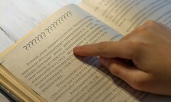 In Österreich hat jede oder jeder Neunte beim Lesen und Schreiben Probleme.