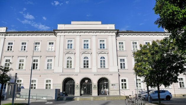 Der Prozess findet voraussichtlich im Landesgericht Linz statt (Bild: Dostal Harald)