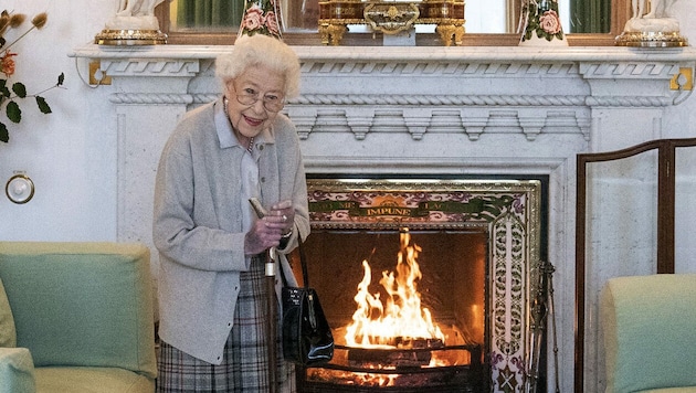 Queen Elizabeth bei der Audienz von Großbritanniens neuer Premierministerin Liz Truss auf Schloss Balmoral (Bild: PA)