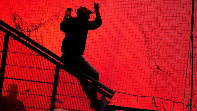 Pyrotechnik von Besiktas-Fans sorgte für den Spielabbruch (Symbolbild). (Bild: GEPA pictures)