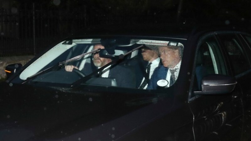 Prinz Harry auf dem Weg nach Balmoral (Bild: AP)