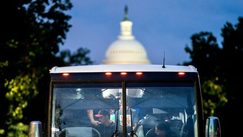 Ankunft vor dem Kapitol in Washington (Bild: APA/AFP/Stefani Reynolds)