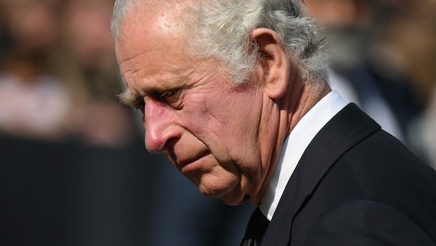 König Charles bei seiner Ankunft in London (Bild: AFP )