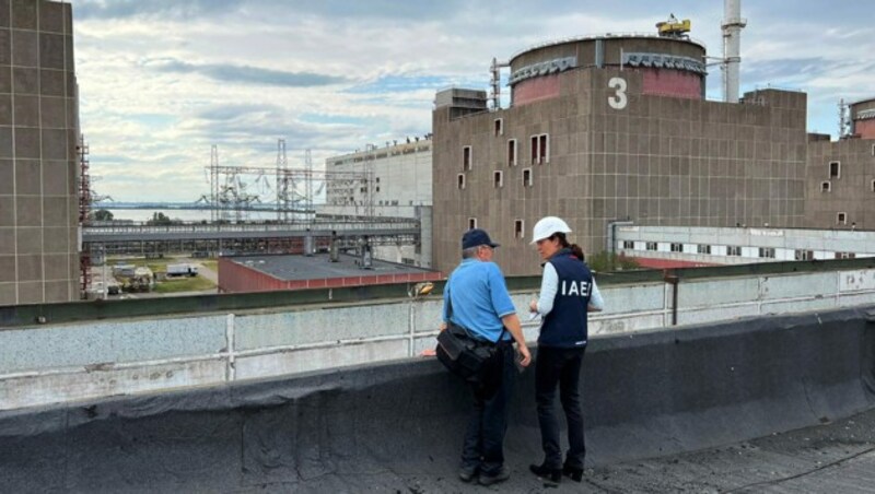 Die Internationale Atomenergiebehörde IAEA äußert in ihrem Bericht über den Zustand des ukrainischen Atomkraftwerks Saporischschja die Sorge vor einem drohenden nuklearen Unfall. (Bild: AFP)