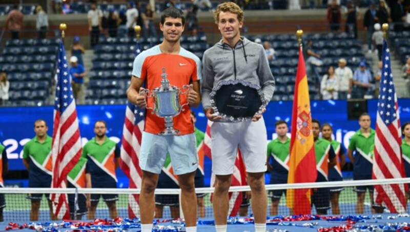 Carlos Alcaraz (li.), Casper Ruud (Bild: APA/AFP/ANGELA WEISS)