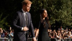 Prinz Harry und Herzogin Meghan vor Schloss Windsor (Bild: APA/Photo by Kirsty O‘Connor/AFP)