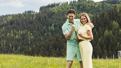 Reality-TV-Star Maria Maksimovic zieht gemeinsam mit ihrem Freund Manoel Machinek ins „Forsthaus Rampensau“. (Bild: Aaron Jiang Photography)