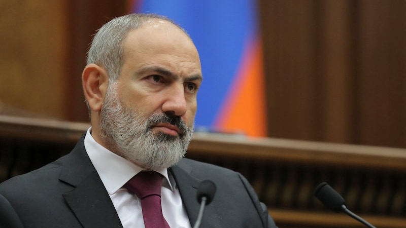 Armeniens Ministerpräsident Nikol Paschinjan (Bild: APA/AFP/National Assembly of the Republic of Armenia/Handout)