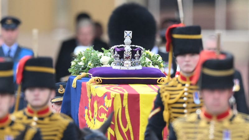 Two years after Queen Elizabeth's death, the British monarch is still unforgotten. (Bild: AFP)