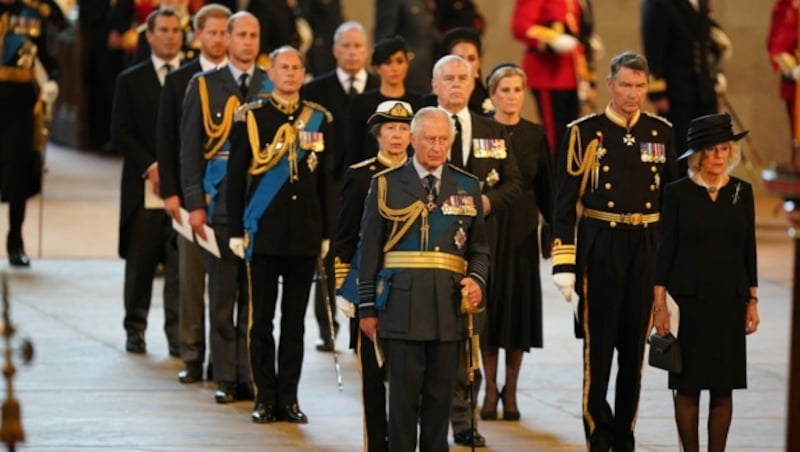 Die Royal Family beim Gottesdienst in der Westminster Hall (Bild: Jacob King / PA / picturedesk.com)