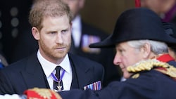 Prinz Harry nach der Trauerfeier für Queen Elizabeth in der Westminster Hall (Bild: AFP)