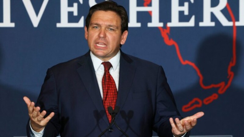 DeSantis hat die Elite-Universitäten Yale und Harvard besucht, war bei der Navy und im Irak im Einsatz. (Bild: Tampa Bay Times/AP)