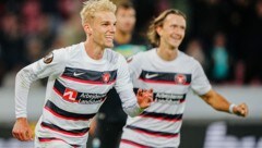 Da ist der Jubel groß im Lager der Midtjylland -Spieler … (Bild: AFP)