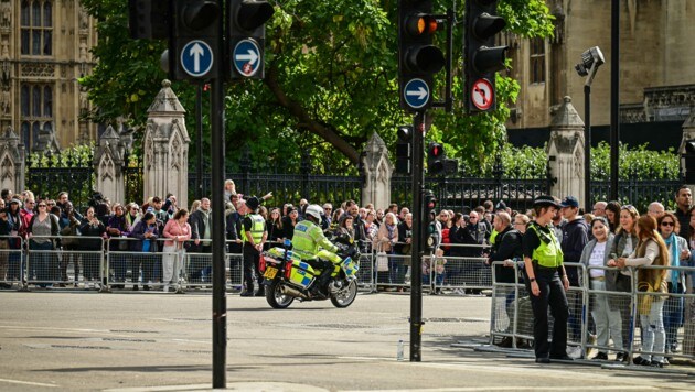 In der ganzen Stadt sieht man Motorradeinheiten. (Bild: Markus Wenzel)