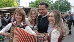 Am Abend feierte auch Andreas Gabalier beim größten Volkskultur-Festival des Landes (Bild: Pail Sepp)