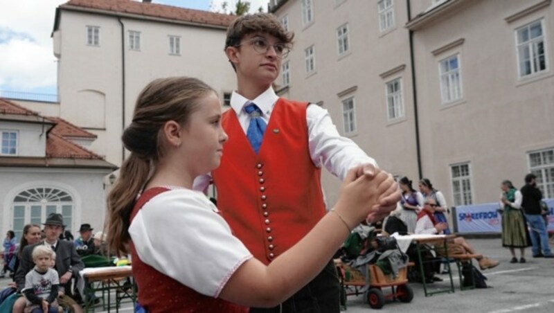 Maria Lang beim Polkatanzen (Bild: Pail Sepp)