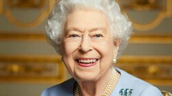Kurz vor dem Staatsbegräbnis für Elizabeth II. ist ein bisher unveröffentlichtes Foto der gestorbenen Monarchin publiziert worden, das im Mai 2022 aufgenommen wurde. (Bild: Ranald Mackechnie/Buckingham Palace via AP)
