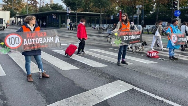 (Bild: APA/LETZTE GENERATION STERREICH, Krone KREATIV)