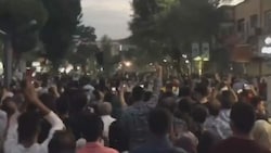 Proteste nach dem Tod von Mahsa Amini (Bild: Screenshot kameraone)