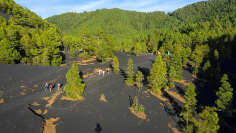 Touristen in Llanos de Aridane (Bild: Juan MAZA CALLEJA / AFP)