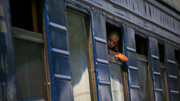 Der Chef der Staatsbahn Olexander Kamyschin rief europäische Eisenbahnen zu gemeinsamen Geschäften auf. (Bild: APA/AFP/ANATOLII STEPANOV)