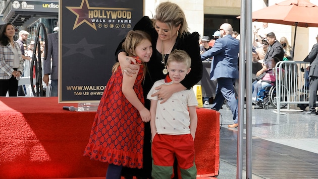 Kelly Clarkson brachte ihre Tochter River Rose und ihren Sohn Remington Alexander zum „Walk of Fame“ mit. Die Sängerin wurde mit einem Stern geehrt. (Bild: 2022 Getty Images)